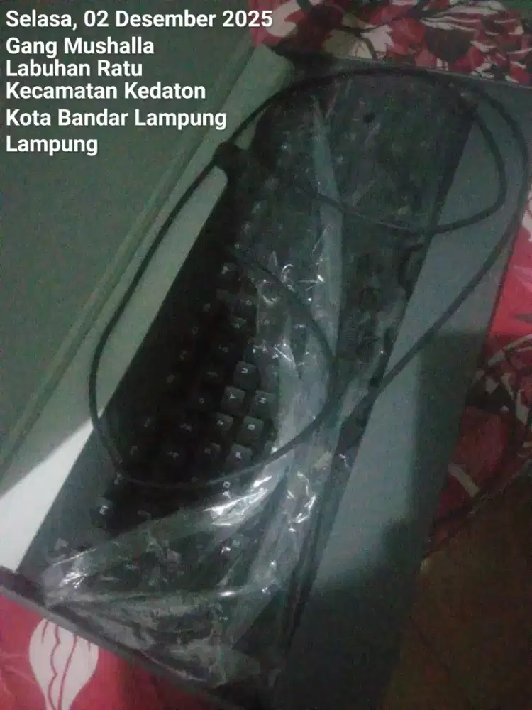 Keyboard Logitech G213