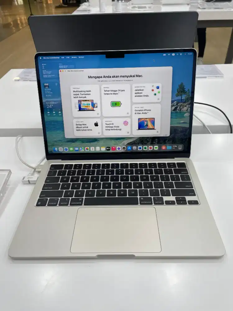 KREDIT MACBOOK AIR M2 PROMO BUNGA 0% + GRATIS 2X CICILAN