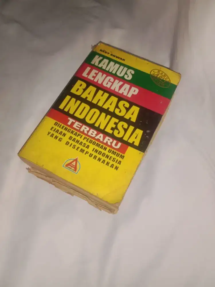 Kamus Lengkap Bahasa Indonesia  - HSC 2025