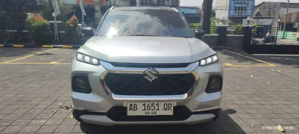 Dijual Suzuki Grand Vitara Hybrid AT