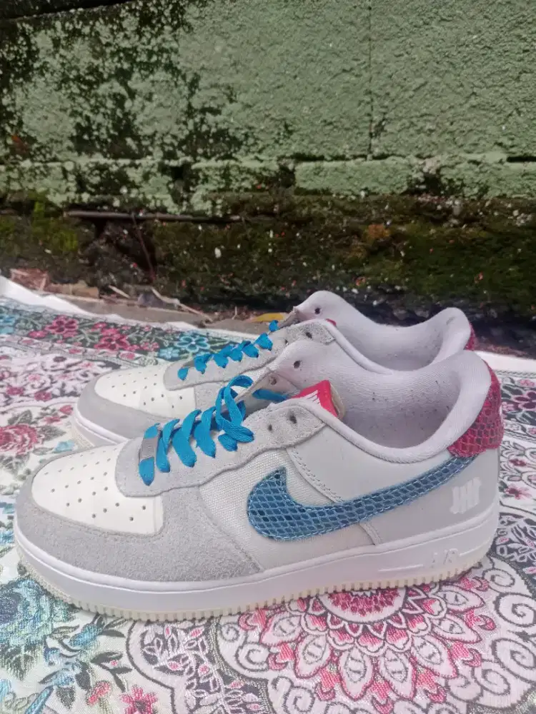 Sepatu Undefeated X Nike Air Force 1 Low 5 On It Grey