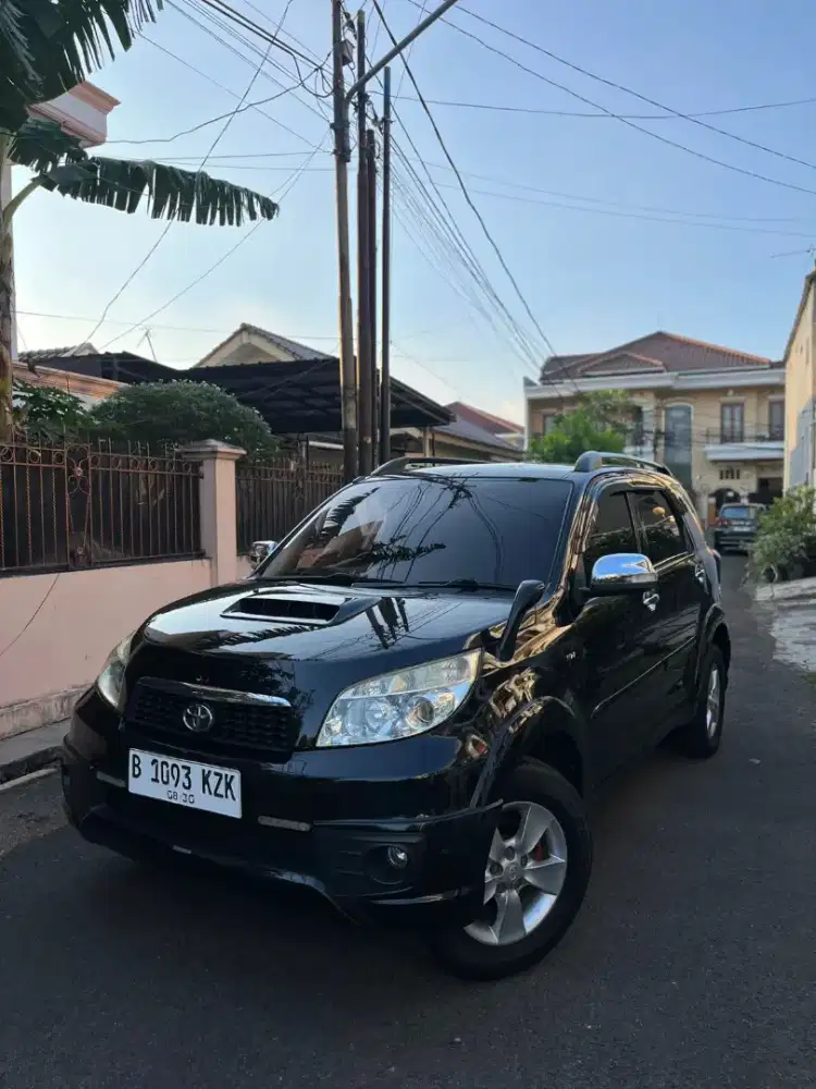 Toyota Rush S trd 2014 MANUAL