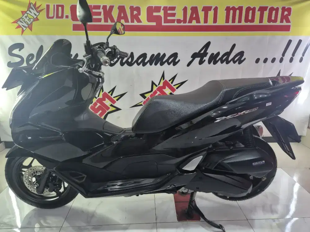 New PCX 160 iss combi brake keiless