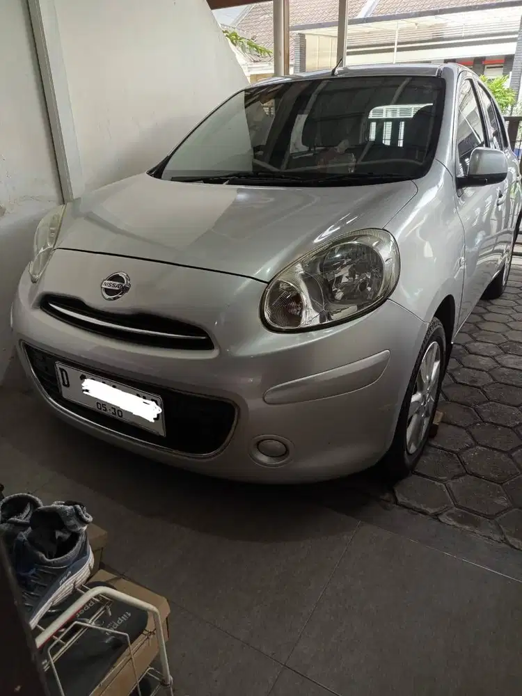 NISSAN  MARCH 2011MT Low KM