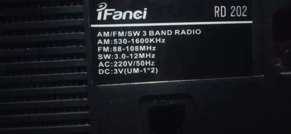 Radio transistor FM MW & SW