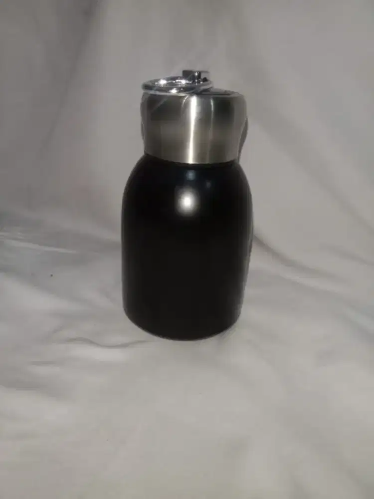 Termos warna hitam - HSC 2025