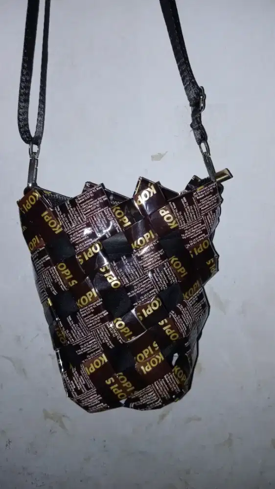 TAS BUNGKUS KOPI NAIK KELAS