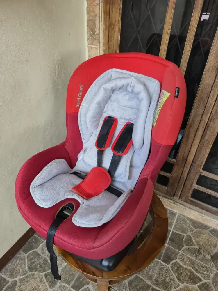 PRELOVED CARSEAT COCOLATTE OMNI GUARD