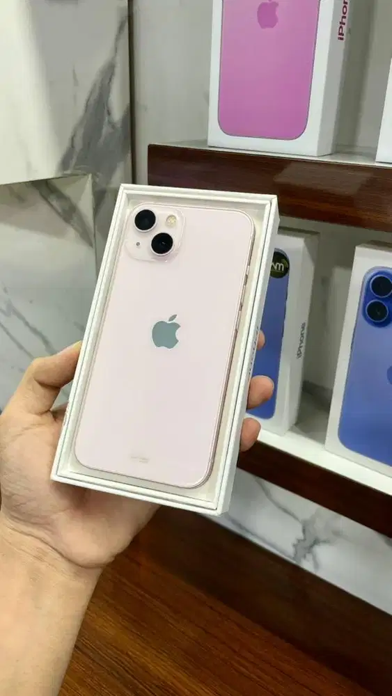 iPhone 13 128 gb iBox super like new