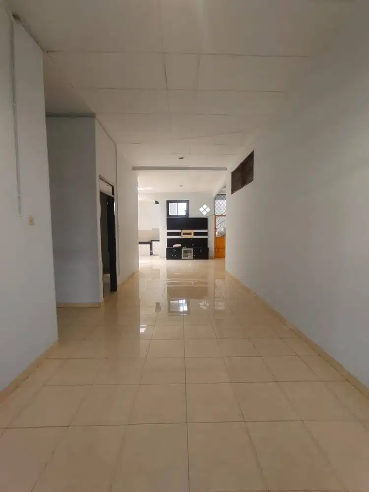 Rumah Siap Huni di Taman Kopo Indah TKI 3