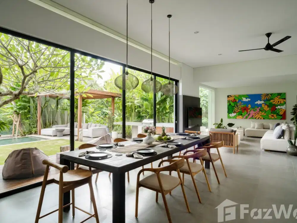 5 Bedroom Villa for sale in Kerobokan, Bali