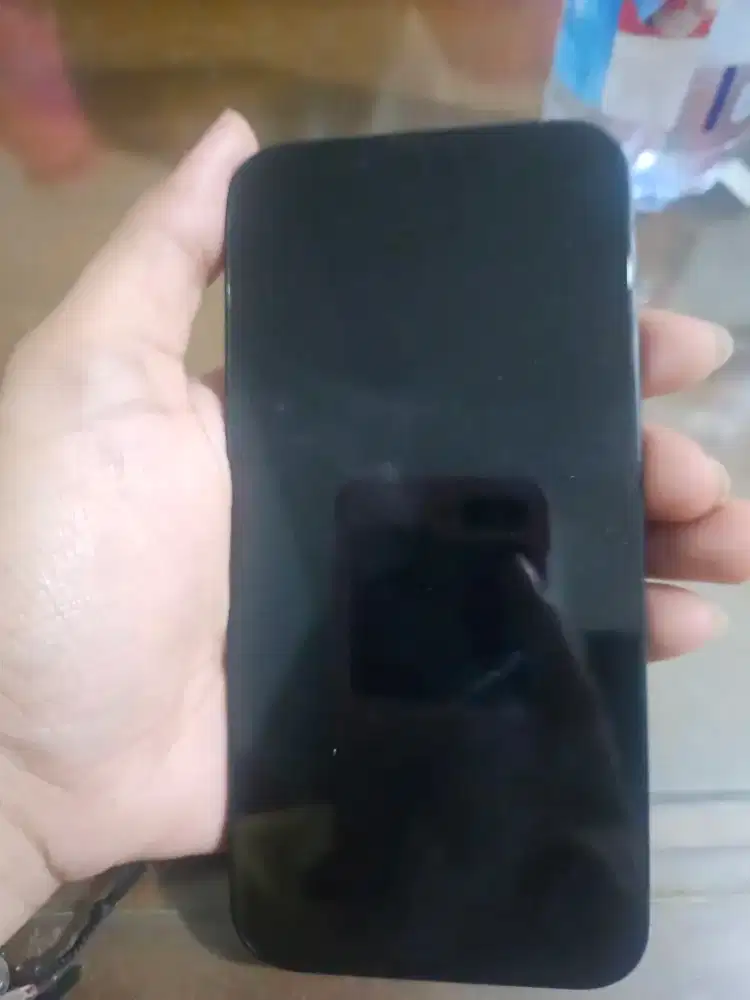 Iphone 13 biru nego sedikit