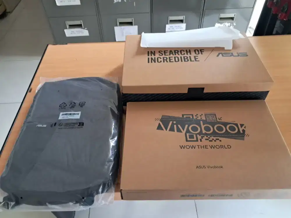 Asus Vivobook Go 14 AMD Ryzen 3 7320U Baru Harga Seken