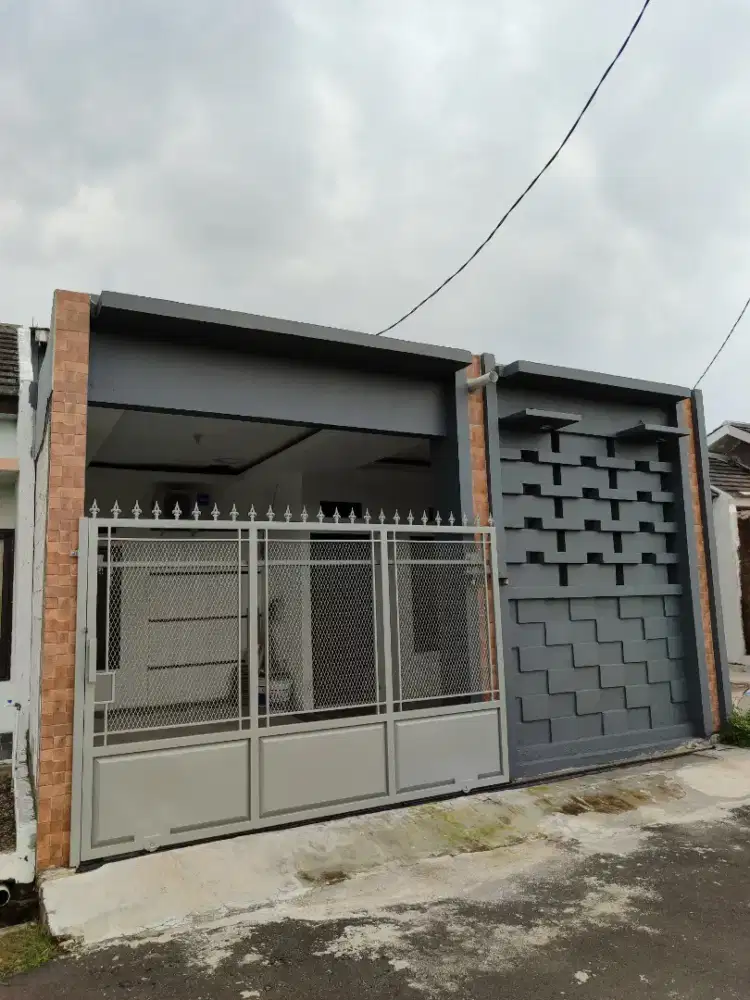 Di Jual Cepat Rumah Bangunan Baru 2 Lantai (HARGA NEGO)