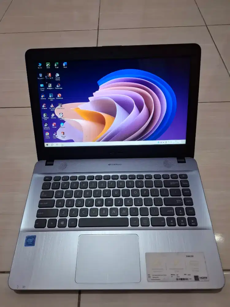 Laptop Asus Celeron N4000 Ram 4 gb Ssd 256 gb