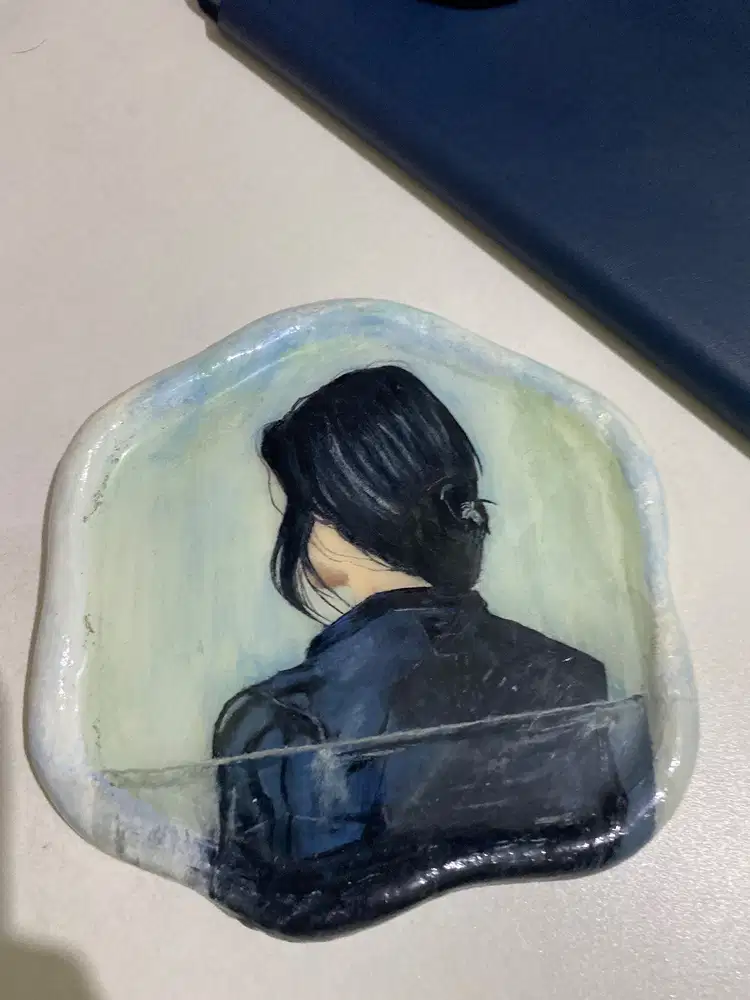 Piring hias kerajinan tangan