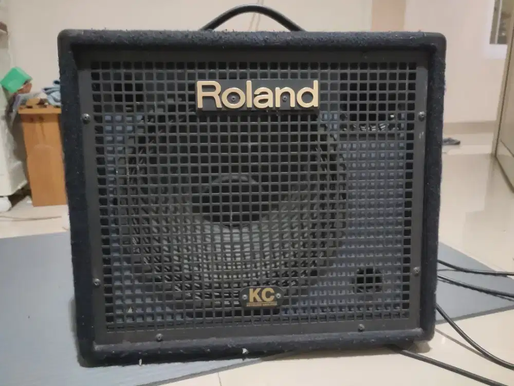 Amply keyboard Roland KC -150