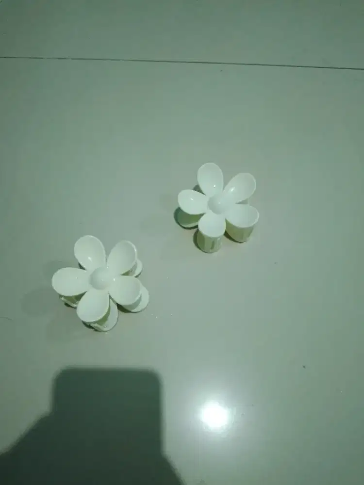 kuncir rambut wanita