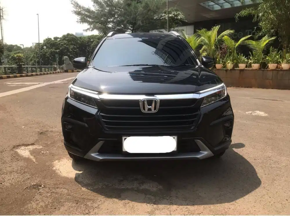 km 23 RB Honda BR-V BRV 2023 E At TDP 10 juta