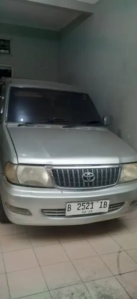 Dijual Toyota Kijang LGX 2002 Warna Abu-Abu