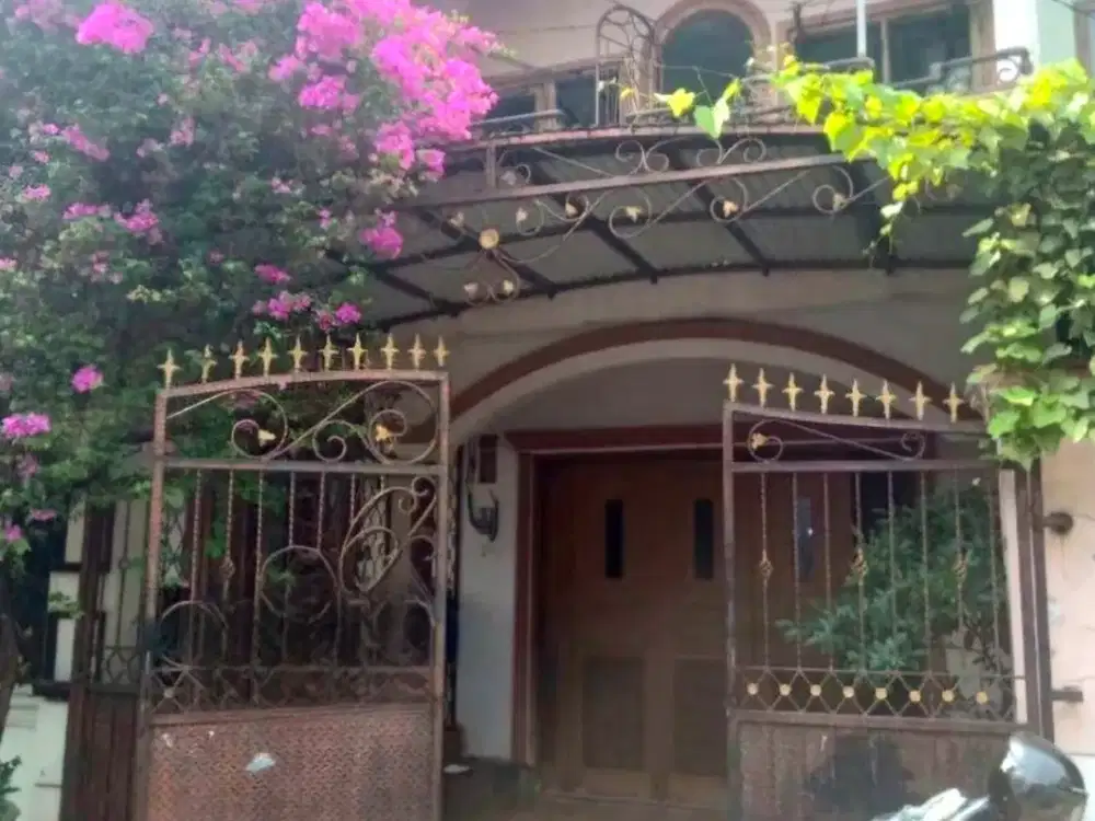 Rumah Di Lapangan Pors Serdang Kemayoran