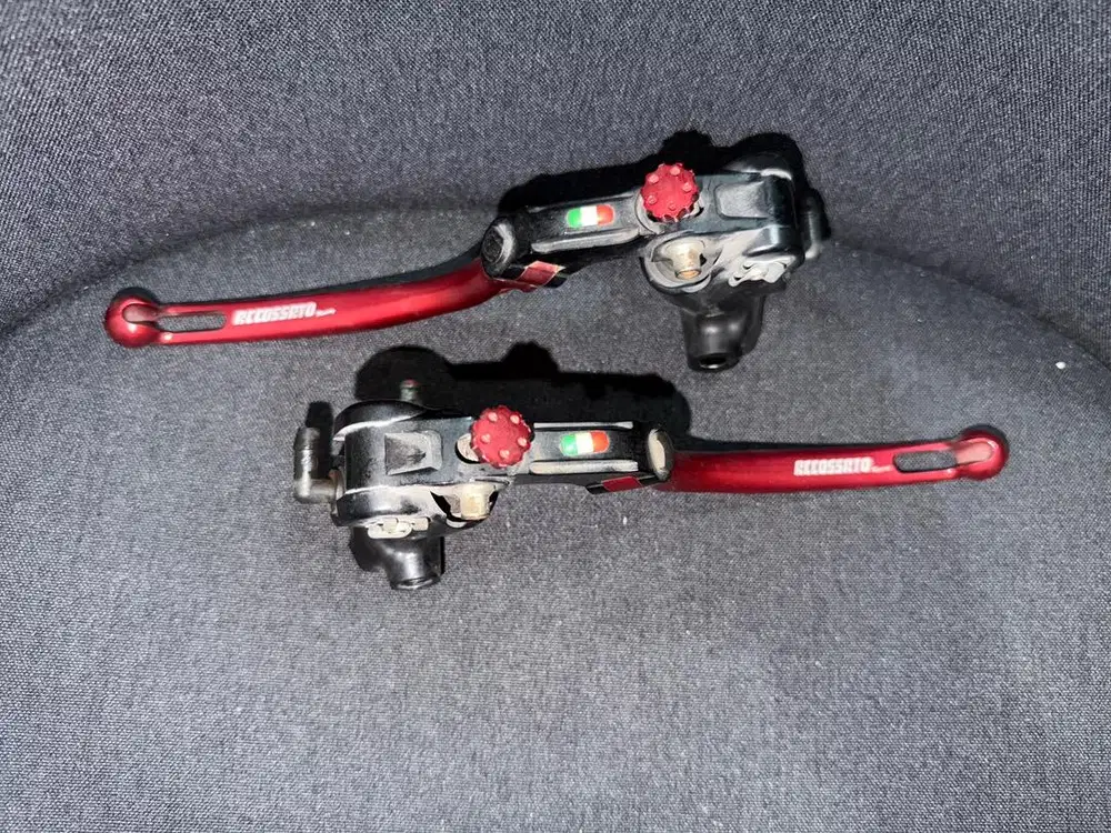 Master Rem accosato 16x18 warna merah