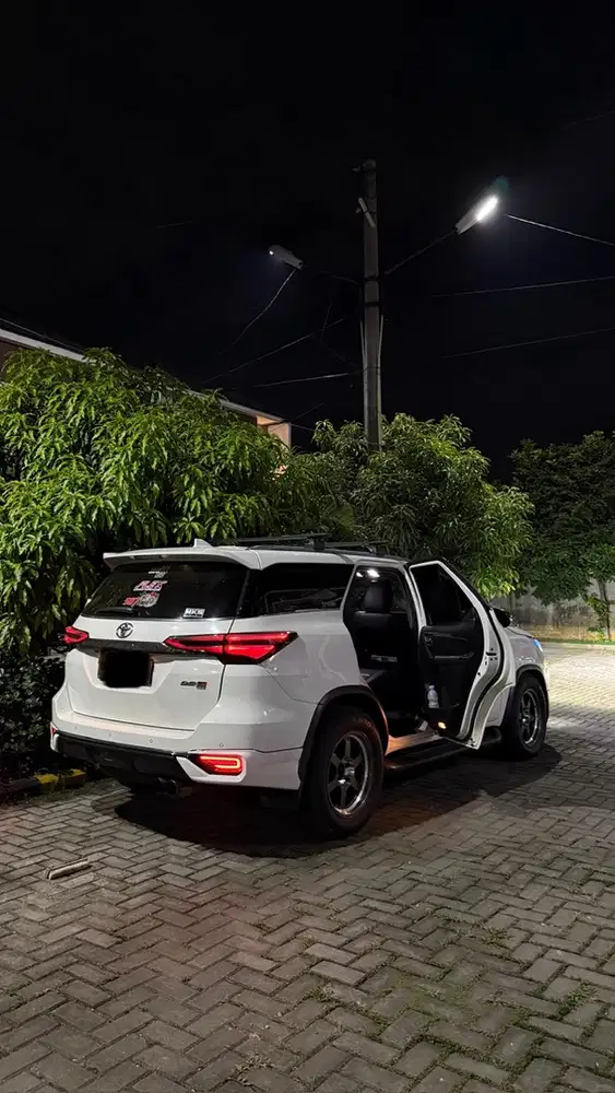 Toyota Fortuner 2023 Diesel