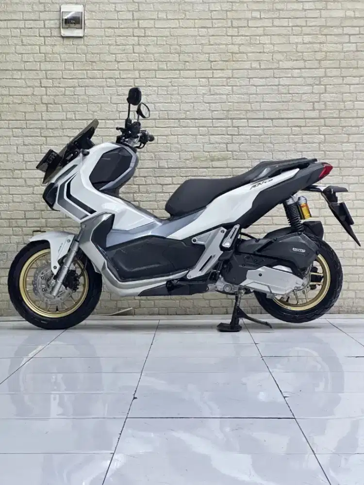 Rare Item!!Honda ADV 150 ABS 2022 Khusus Last Edition Mulus-Mustika