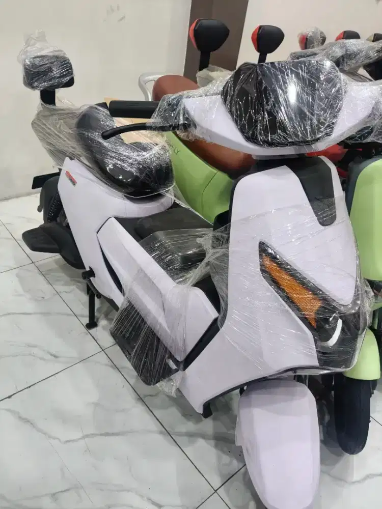 Sepeda listrik uwinfly D65 ADV