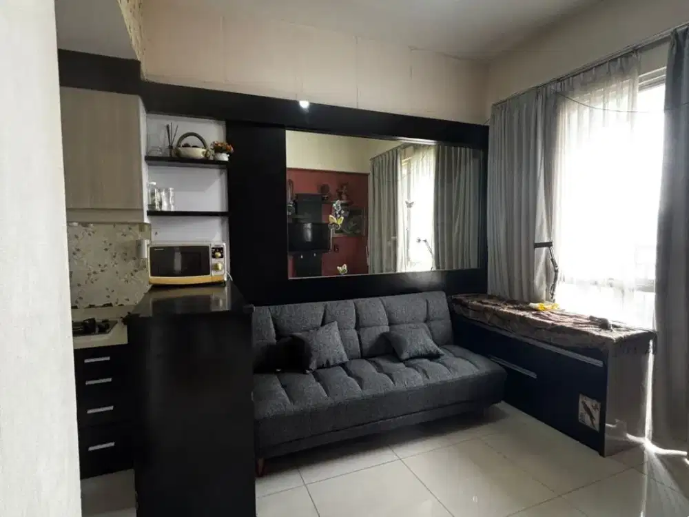 2BR Hook Furnished Apartemen Westmark - Jakarta Barat