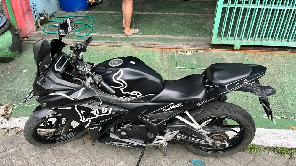 HONDA CBR 150 2017