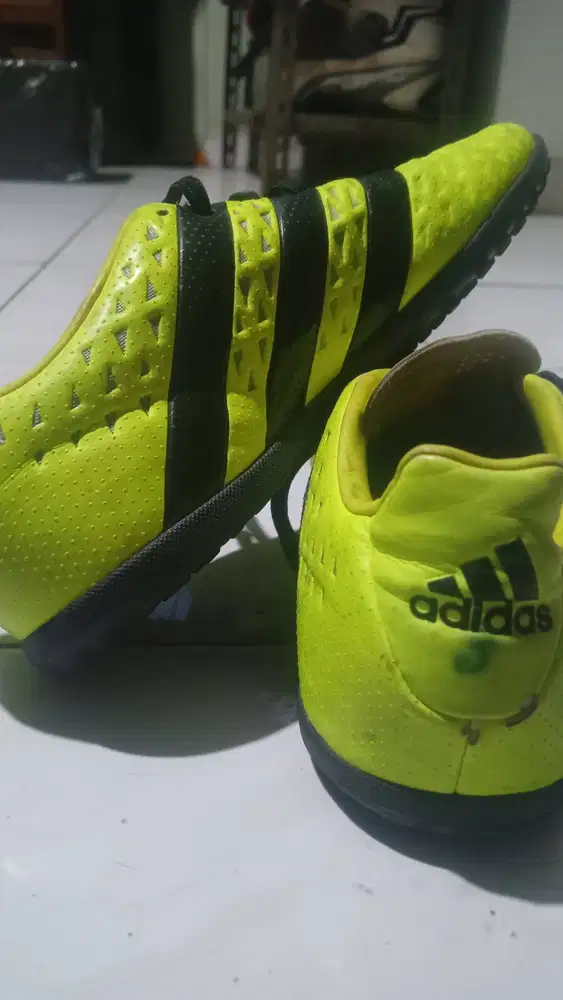 Sepatu Futsal Adidas Ace 16.4