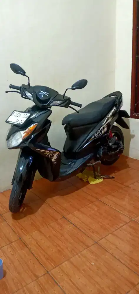 Yamaha Xeon karbu THN 2010 pajak on