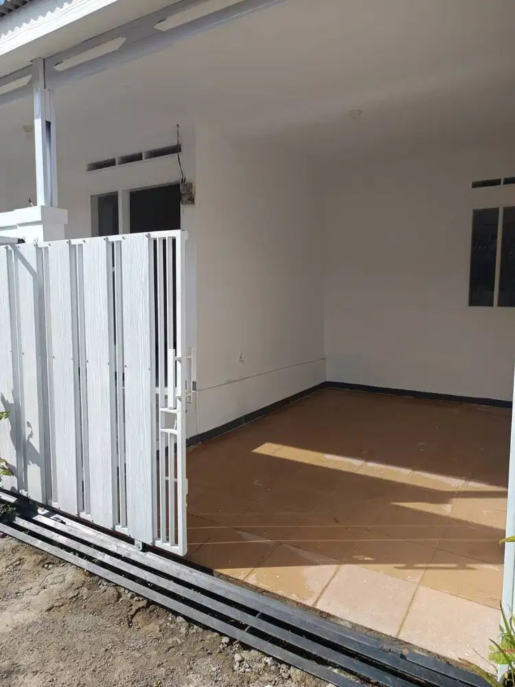 Sewa Rumah Baru 2KT Garasi Mobil & WC Duduk Rancamanyar (Tahunan)