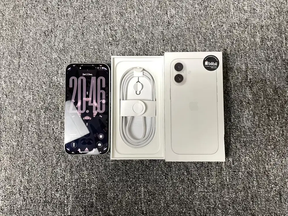 iPhone 16 128 GB iBox
