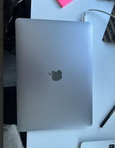 macbook air M1 A2337 (2)