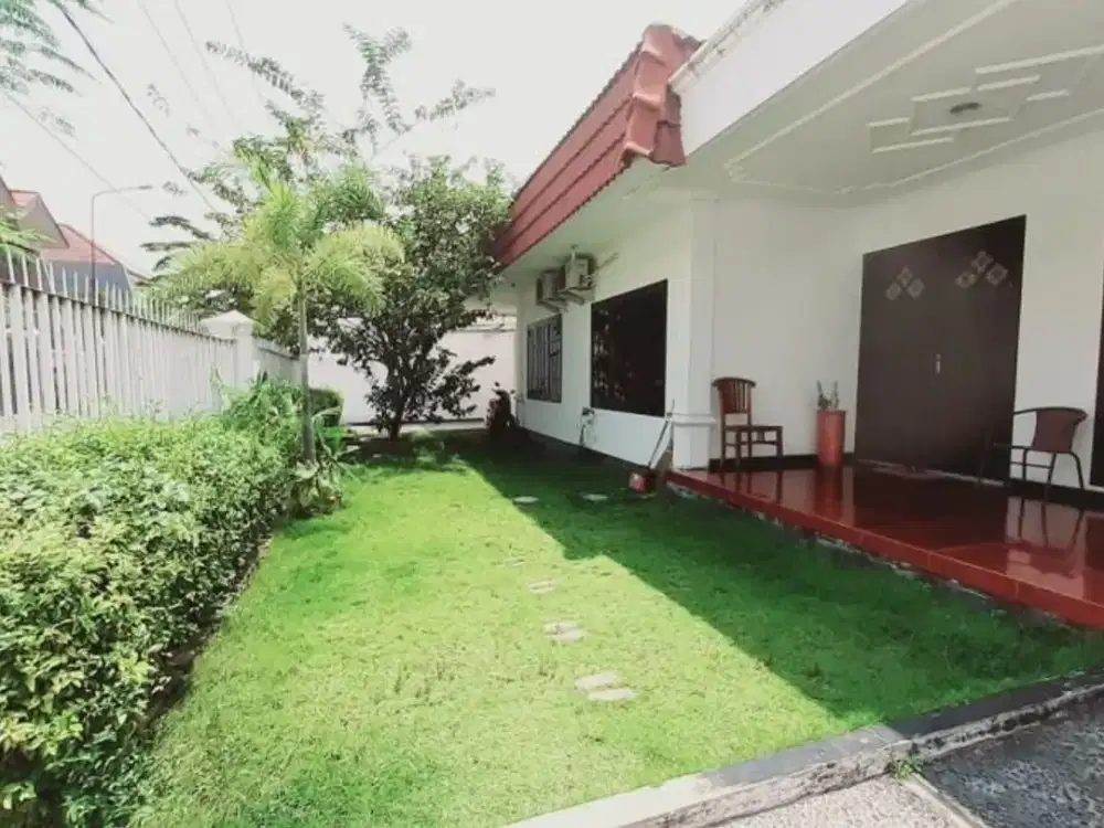 Rumah di Kertaya Indah Dekat Dharmahusada Galaxy Mall Termurah