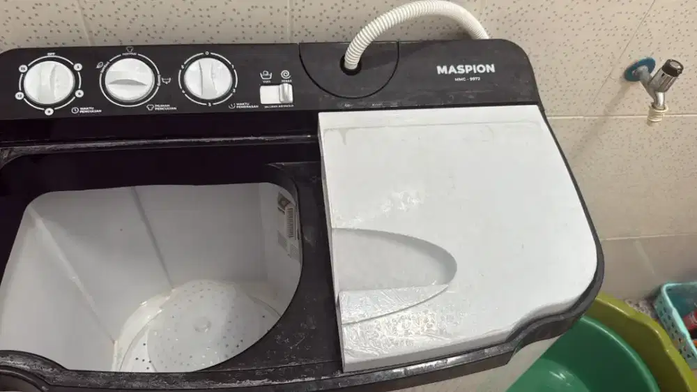 Mesin Cuci Bekas