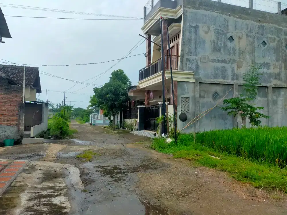 Tanah Zona Kuning Karanganyar