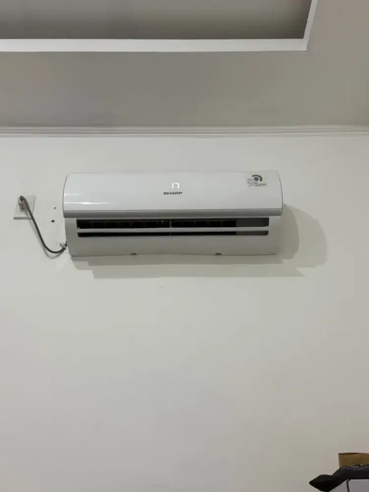 AC Bekas 1 PK Merek Sha*p