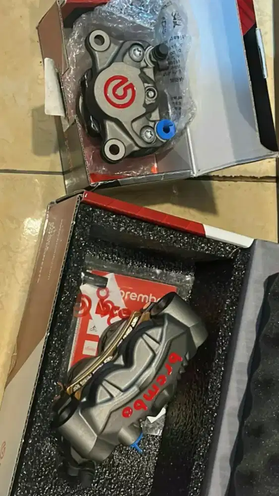 Kaliper brembo gp4rs dan 2p