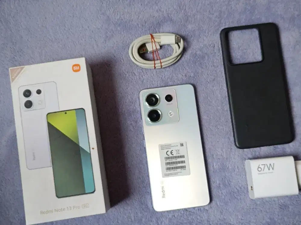 Redmin note 13 pro 5g
Ram 8/256