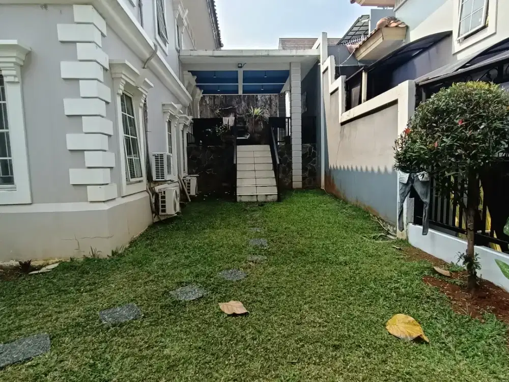 Dijual rumah taman Yunani Sentul city