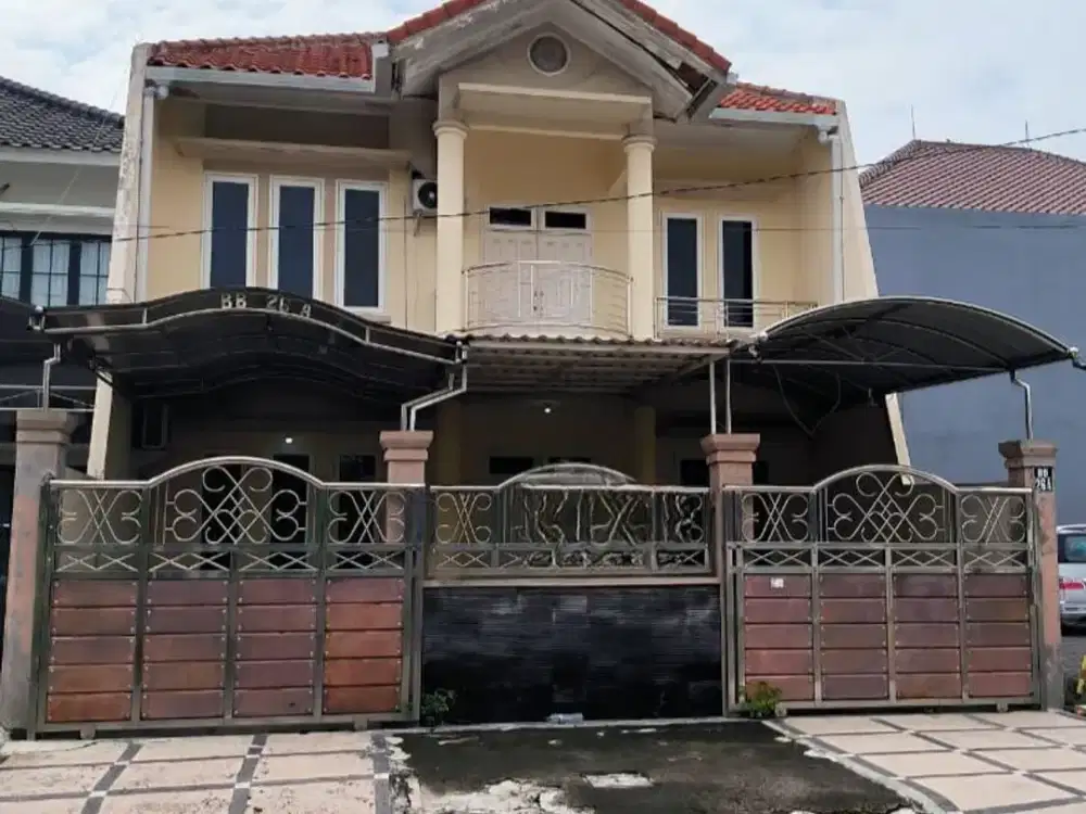 RUMAH DHARMAHUSADA MAS 2 LANTAI STRATEGIS, NEGO TIPIS