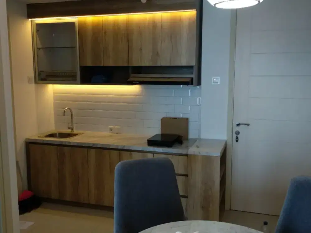 Dijual/disewakan apartemen Benson 2 Br full furnish cantikndan bersih lantai 8