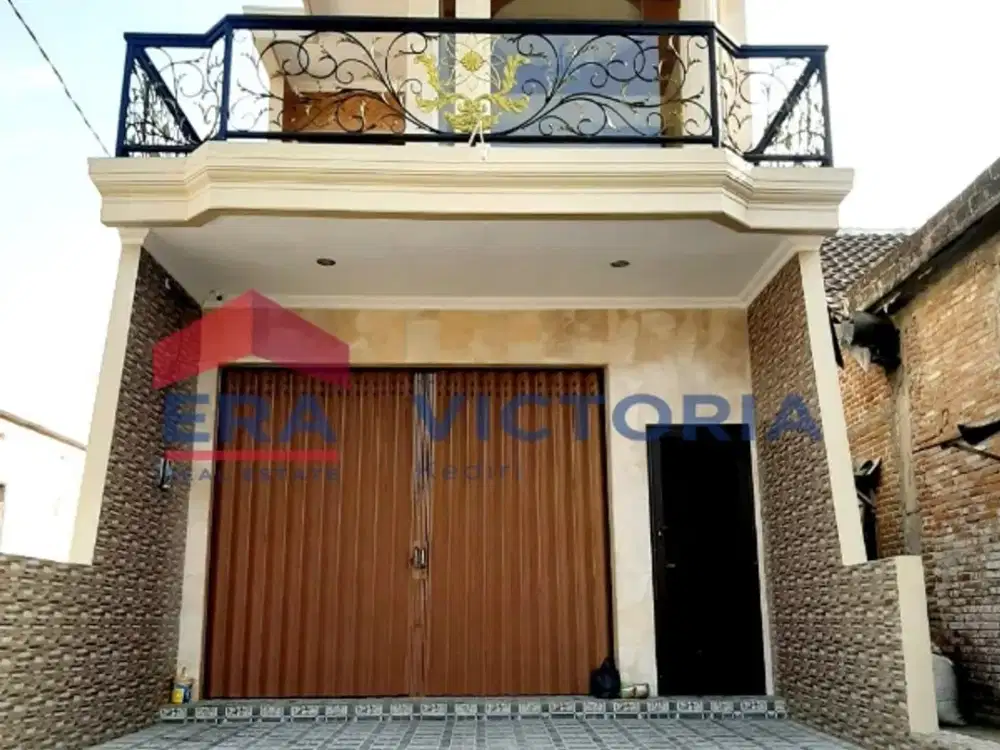 Ruko di area bisnis Kec Nggronggot.