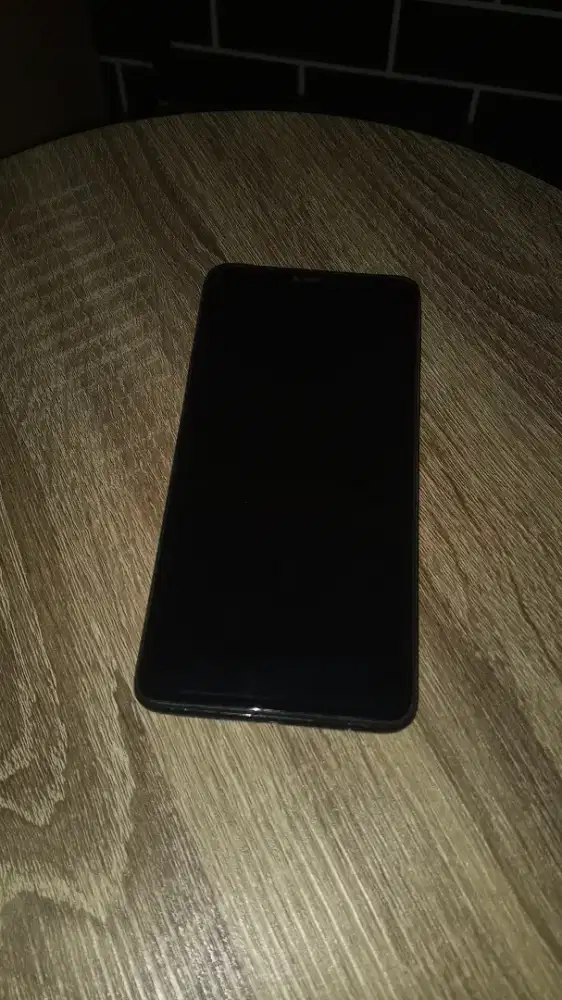 Dijual handphone merk Oppo F7 4/64 [Batangan].