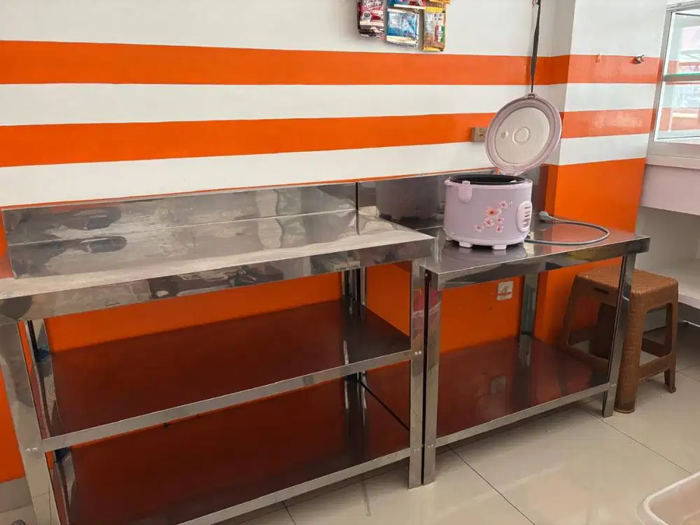 Dijual perlengkapan usaha Warteg