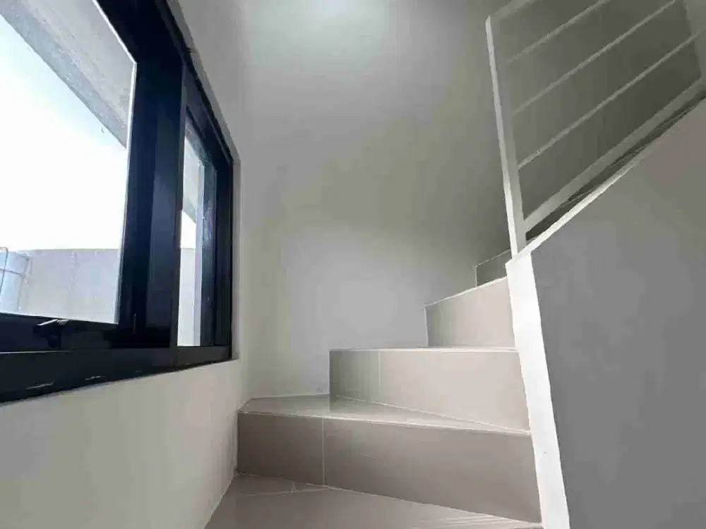 Rumah Murah 2 Lantai Akses Motor dekat Mangga Besar