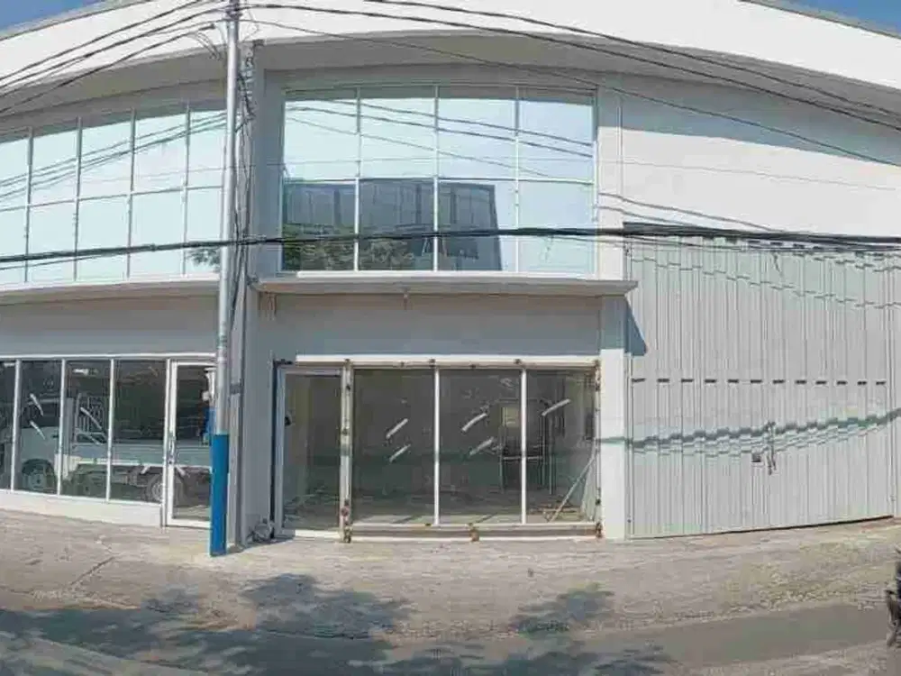 Disewakan / DIJUAL Gudang luas 280 m2 di Jalan 1 Maret Siap huni!! acess kontainer 20 feet, lt full Epoxy ada office di lt 2, siap huni, Survei yuk!!